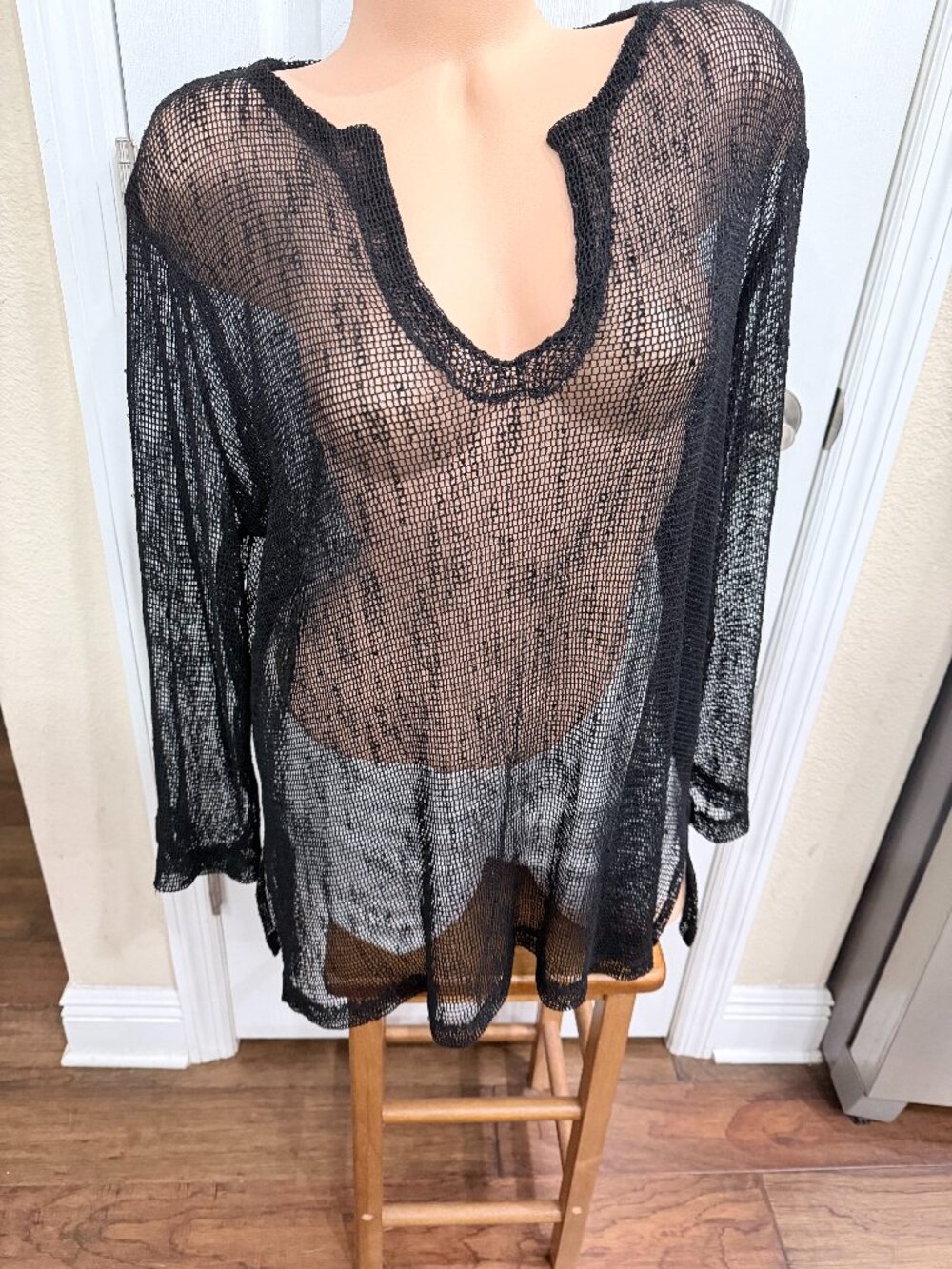 J Valdi Black Sheer Mesh Sequin Beach Cover Up Tunic One Size